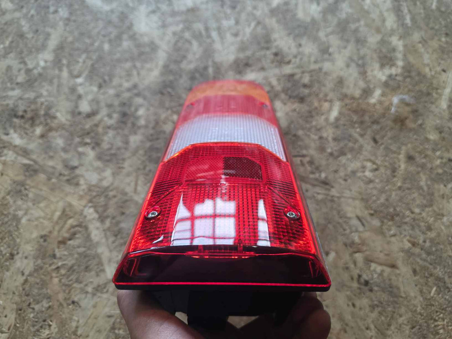 MERCEDES-BENZ ACTROS MP4 TAIL LIGHT A0035441603