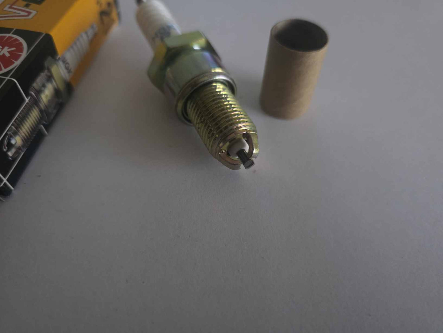 UŽDEGIMO ŽVAKĖ BKUR5ET10 NGK 7553 SPARK PLUG