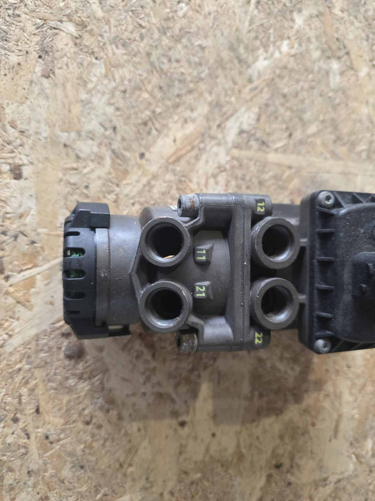NEW VALVE MODULATOR, MERCEDES, MP4, K014773, A0044311506
