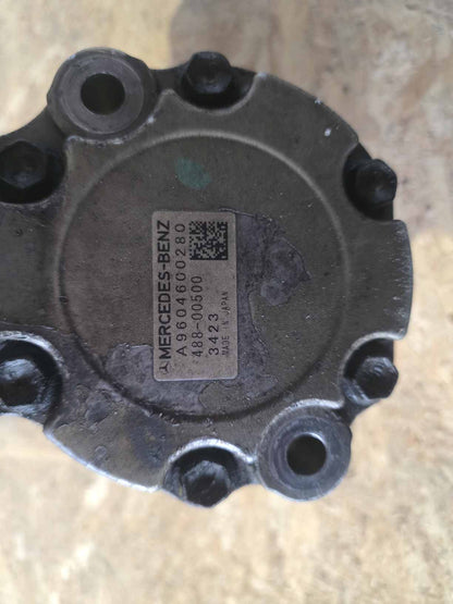 MERCEDES BENZ ACTROS MP4 / MP5 STEERING PUMP A9604600280