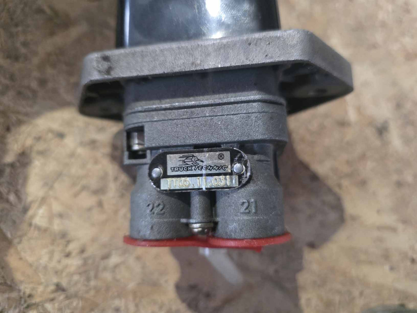 NEW VOLVO FH12 TRUCKTECHNIC HAND CONTROL VALVE TT05.11.031 1078958