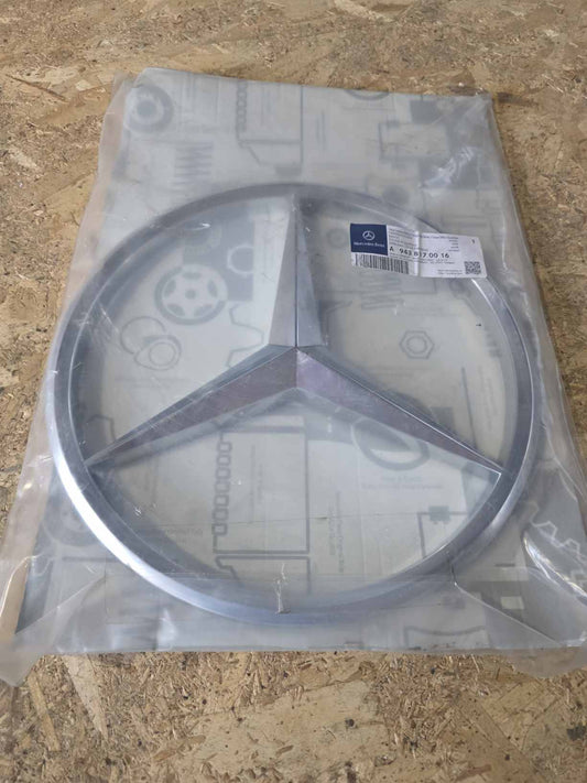 MERCEDES-BENZ ATEGO ACTROS FRONT LOGO A9438170016