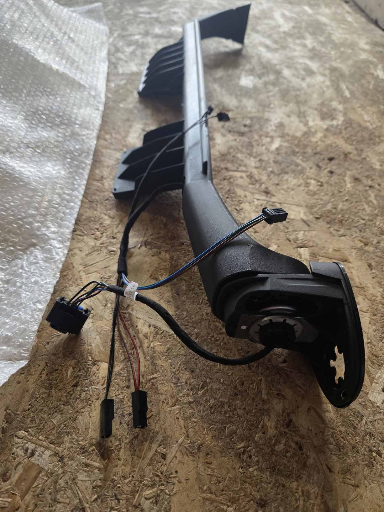 MERCEDES-BENZ ACTROS MP3 RIGHT MIRROR ARM A0028103314