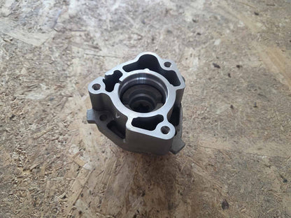IVECO DAILY 3.0 DIESEL INJECTION PUMP BRACKET 504120126