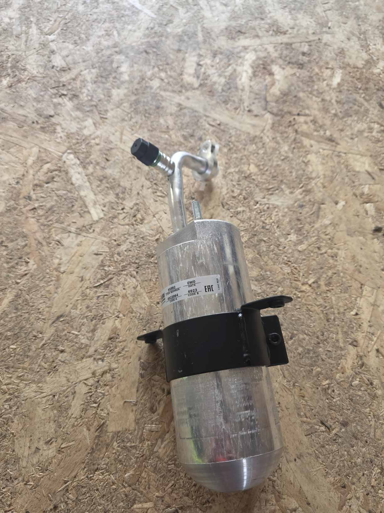 VOLVO FH II 2017 NISSENS 95592 AC RECEIVER DRIER 
