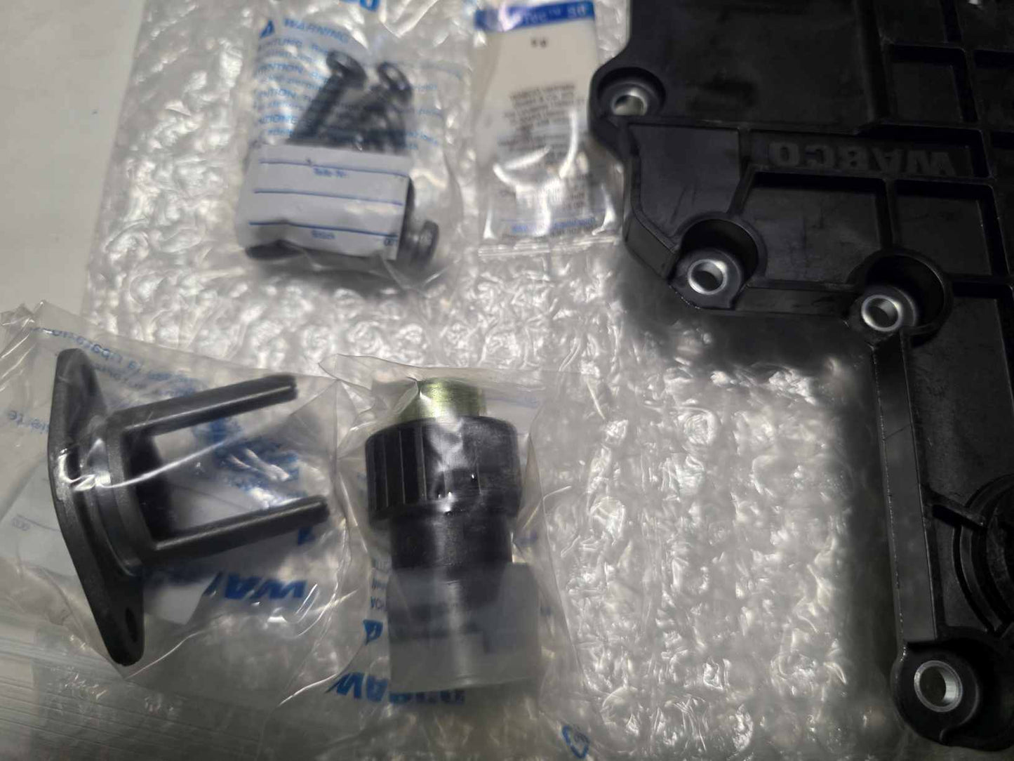 MERCEDES-BENZ TRUCK REPAIR KIT TRASMISSION WABCO 4213509352 A9455422518