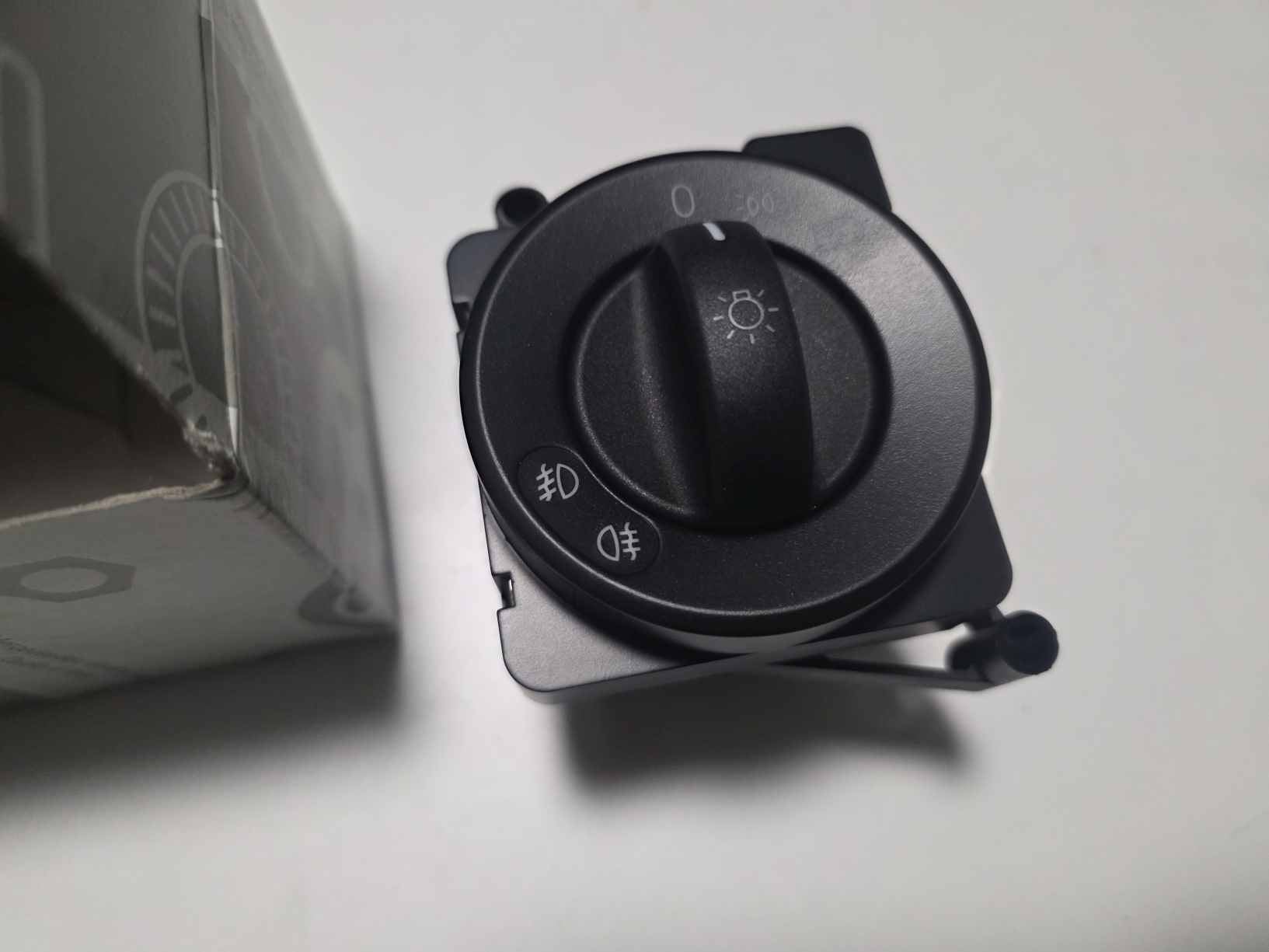 MERCEDES-BENZ ACTROS LIGHT SWITCH A9435451704