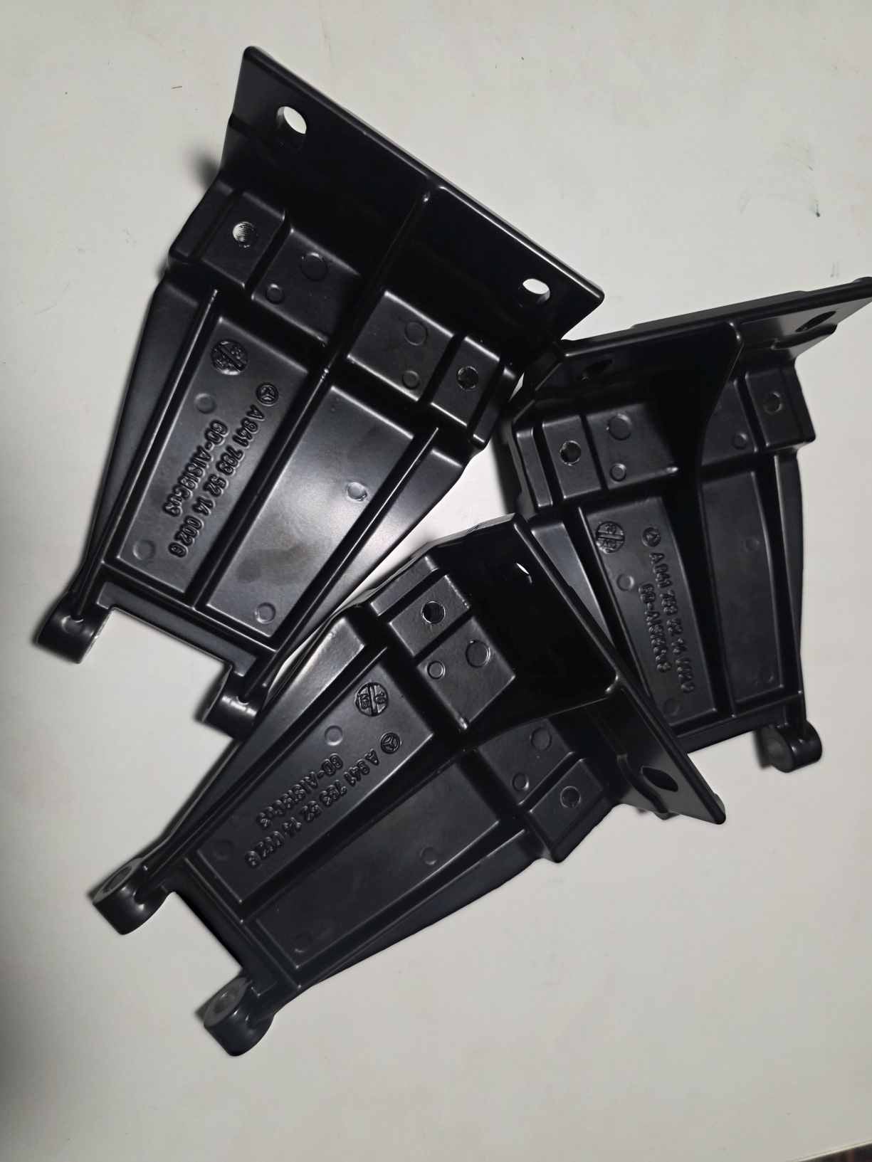 MERCEDES-BENZ 3X COMPLECT BODY PART A9417935214