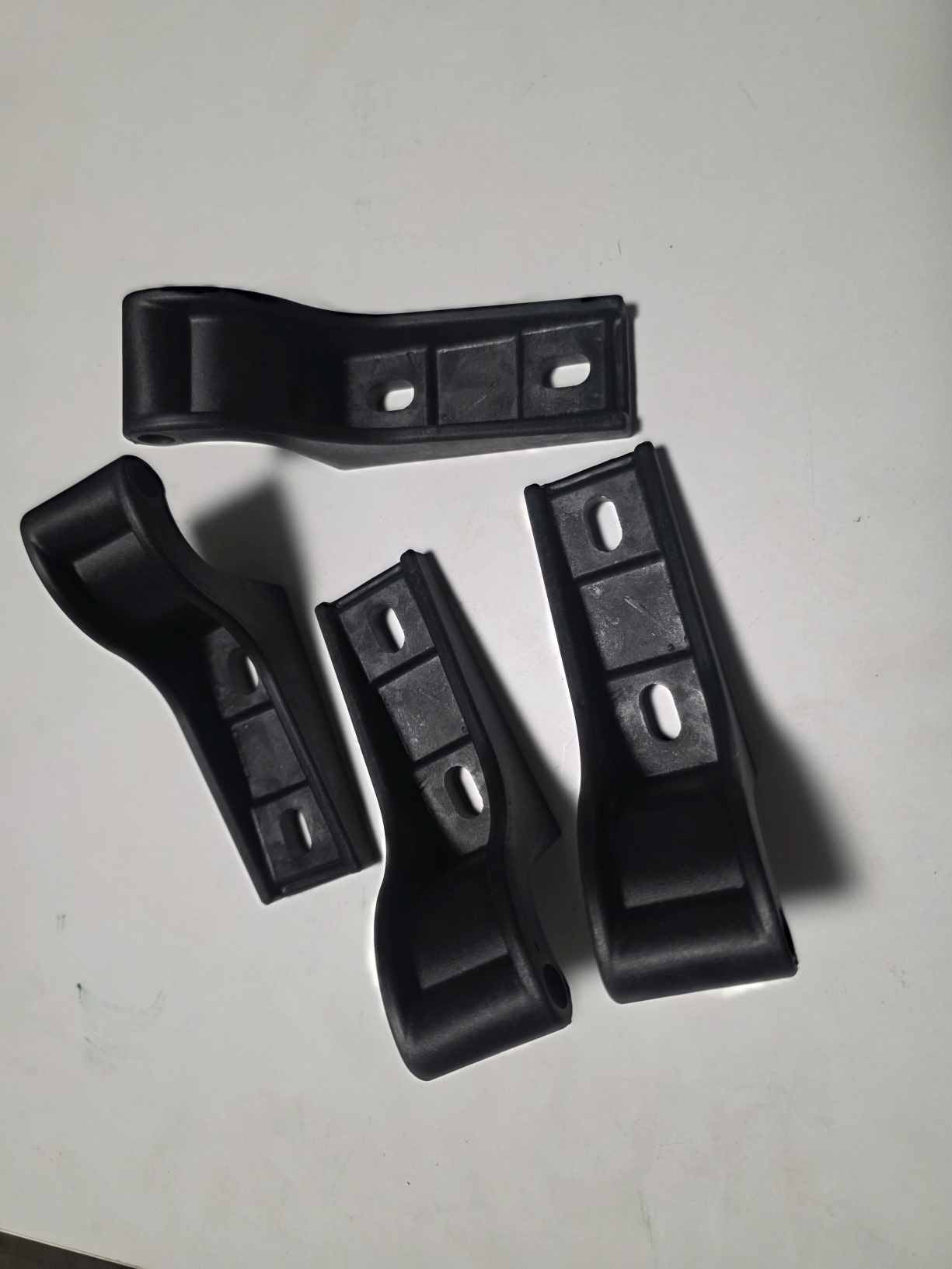 MERCEDES-BENZ 4X COMPLECT BODY PART A9437930314