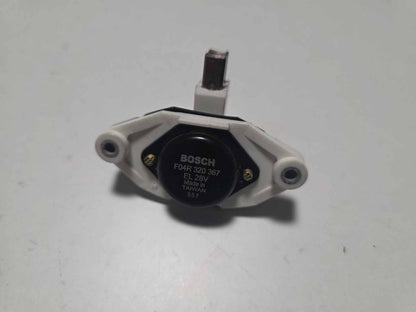 CATERPILLAR DAF DEUTZ ALTERNATOR VOLTAGE REGULATOR F04R320367