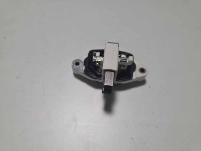 CATERPILLAR DAF DEUTZ ALTERNATOR VOLTAGE REGULATOR F04R320367