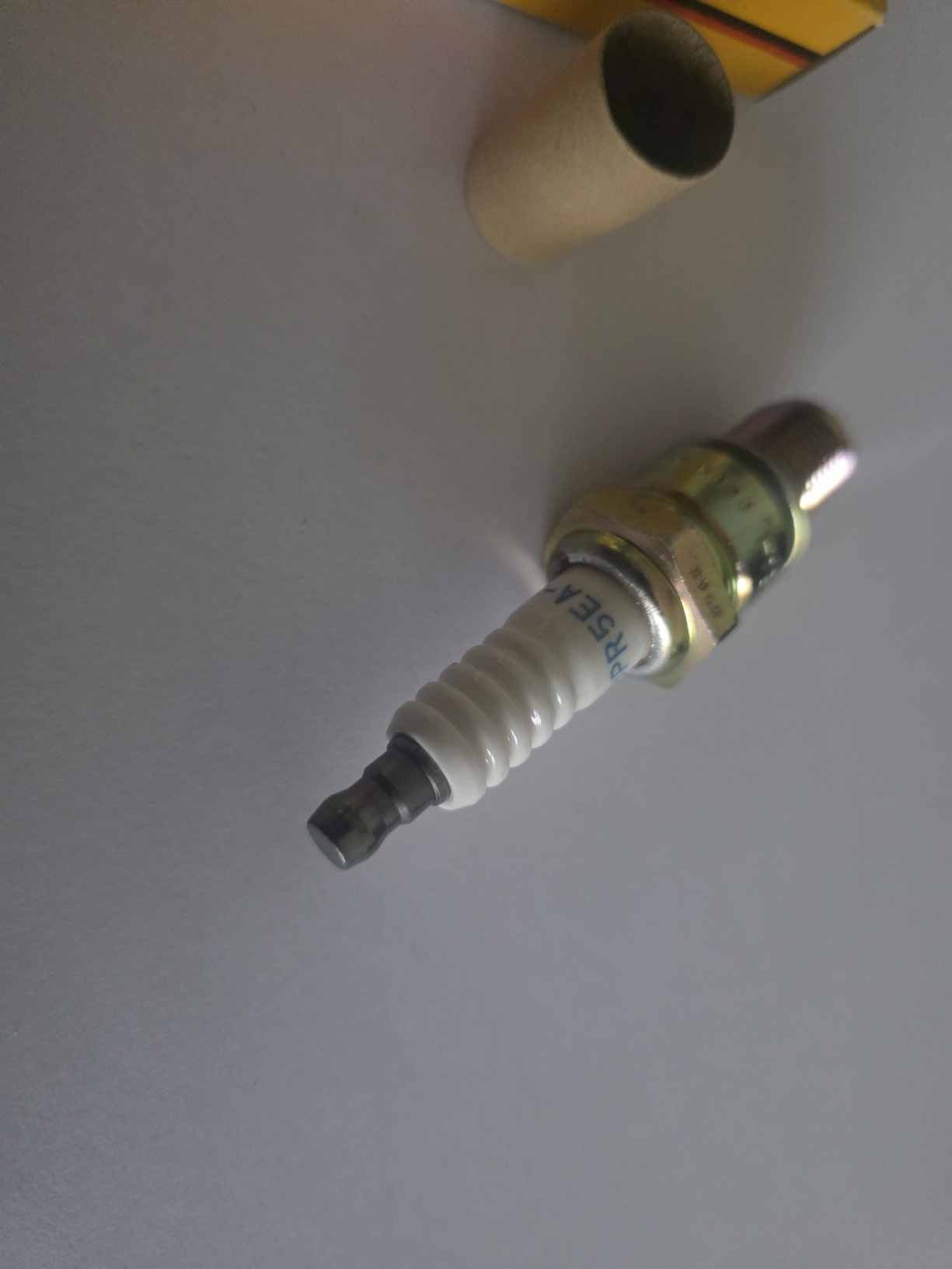 UŽDEGIMO ŽVAKĖ NGK 7632 BPR5EA-L SPARK PLUG