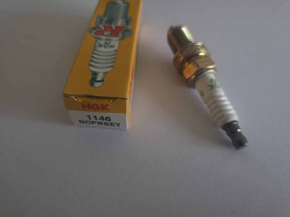 UŽDEGIMO ŽVAKĖ NGK 3720 BCPR6EY-11 V-POWER SPARK PLUG